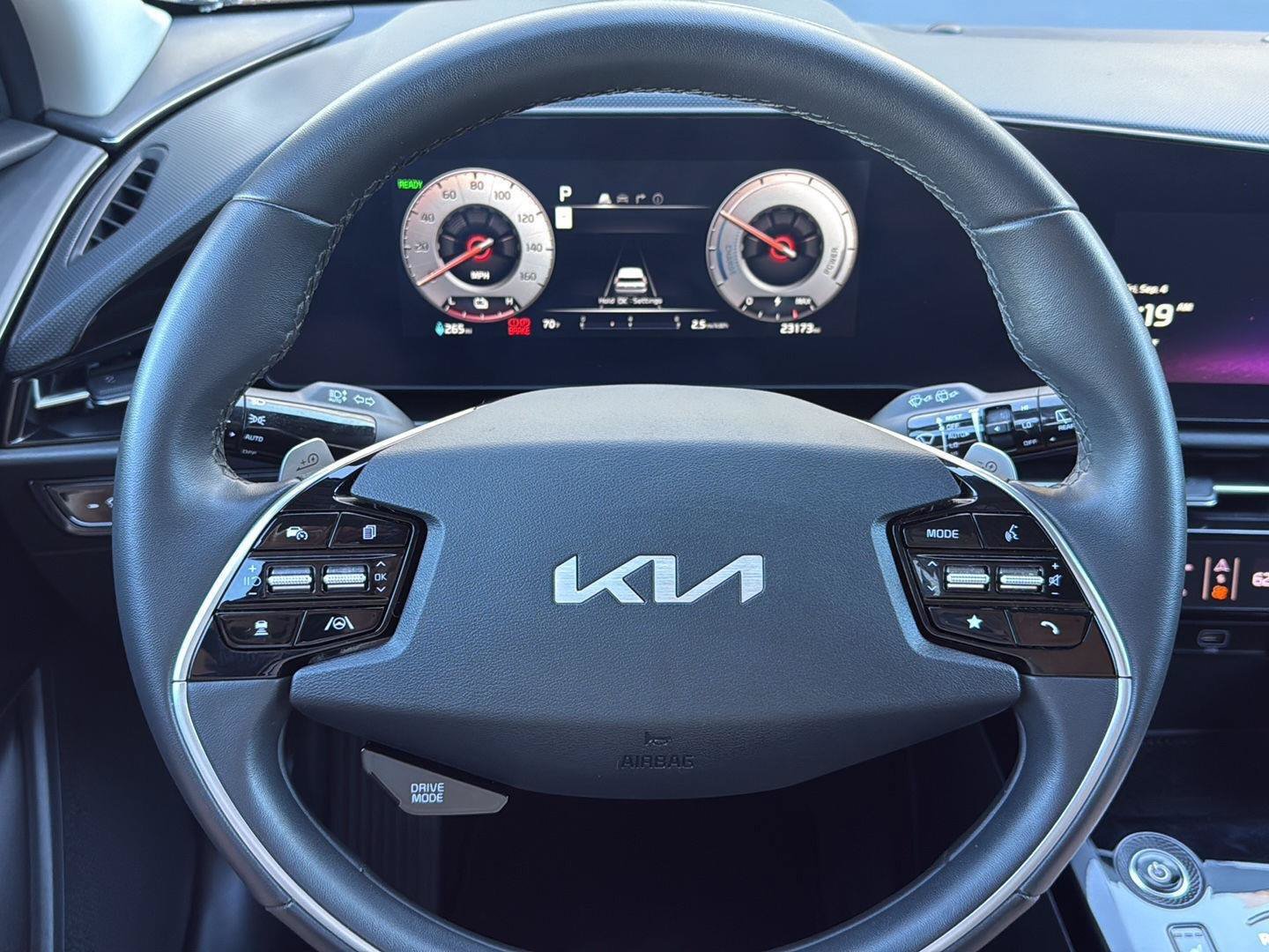 Used 2023 Kia Niro Wind FWD image 15