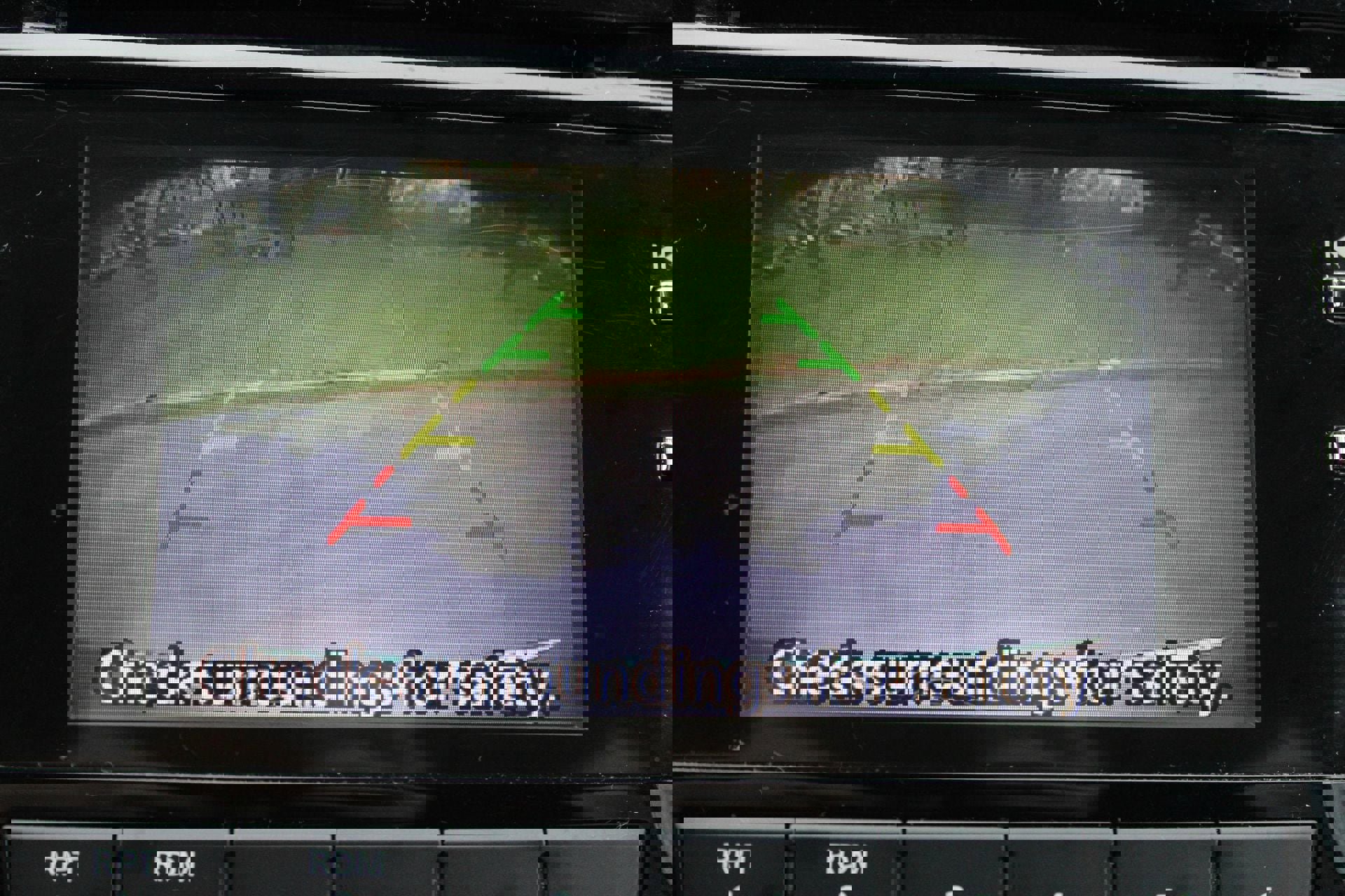 Used 2016 Nissan Rogue SV image 38