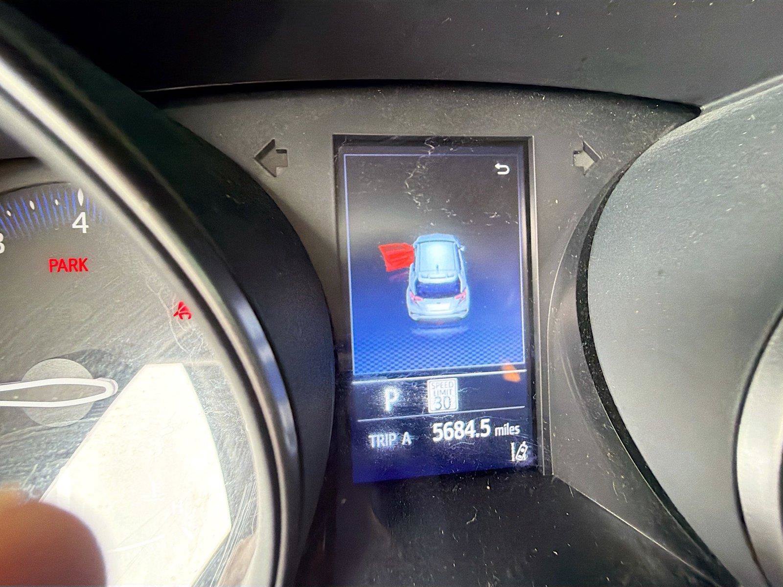 Used 2021 Toyota C-HR XLE FWD image 37