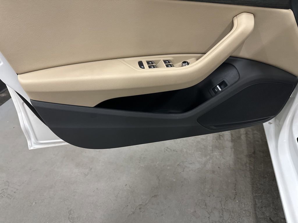 Used 2019 Audi A4 2.0T Premium FWD image 35