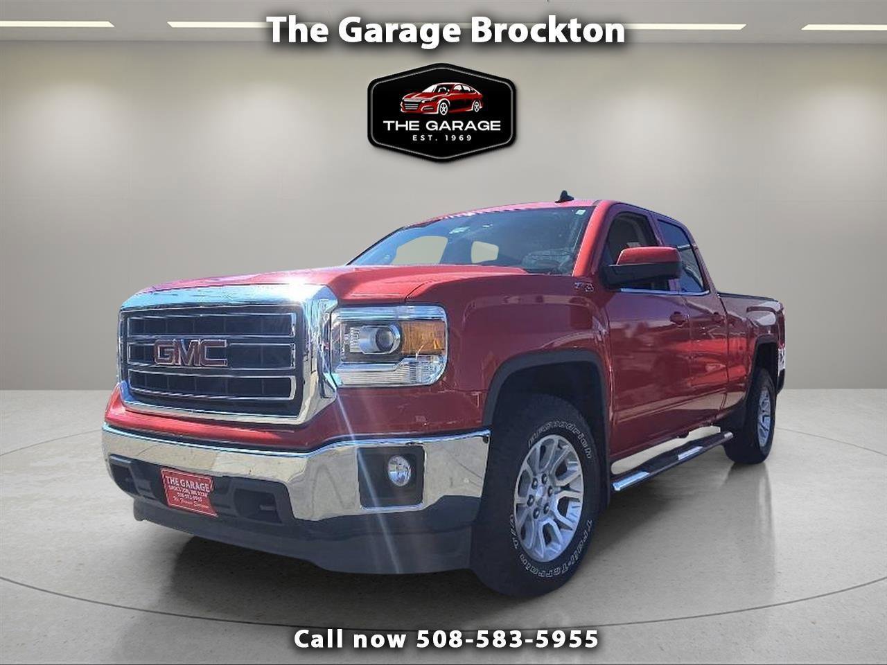 Used 2015 GMC Sierra 1500 SLE w/ SLE Value Package AWD/4WD image 1
