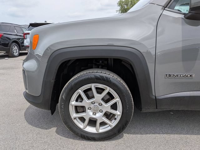 Used 2021 Jeep Renegade Latitude w/ Convenience Group AWD/4WD image 21