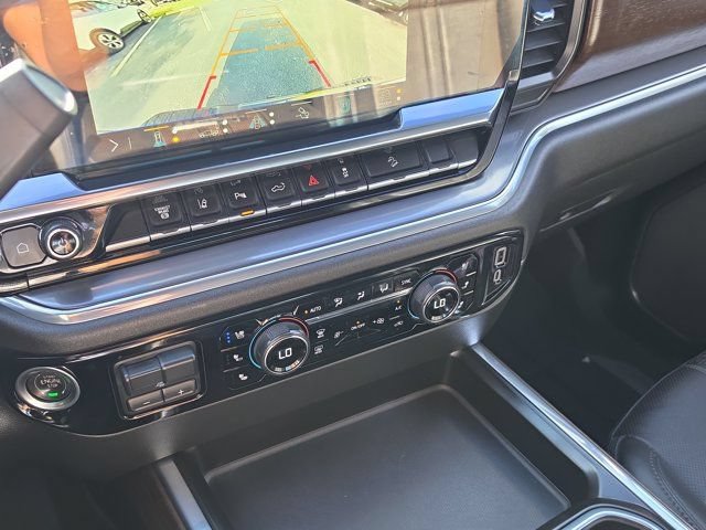 Used 2024 Chevrolet Silverado 2500 High Country w/ High Country Premium Package AWD/4WD image 27