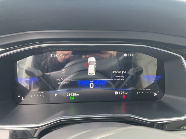 Used 2023 Volkswagen Jetta SE image 11