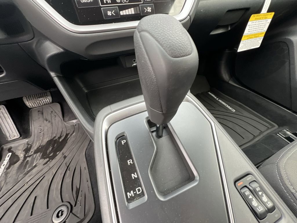 Certified 2025 Subaru Crosstrek 2.0i Premium image 15