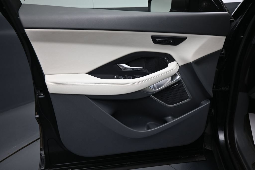 Used 2019 Jaguar E-PACE S AWD/4WD image 10