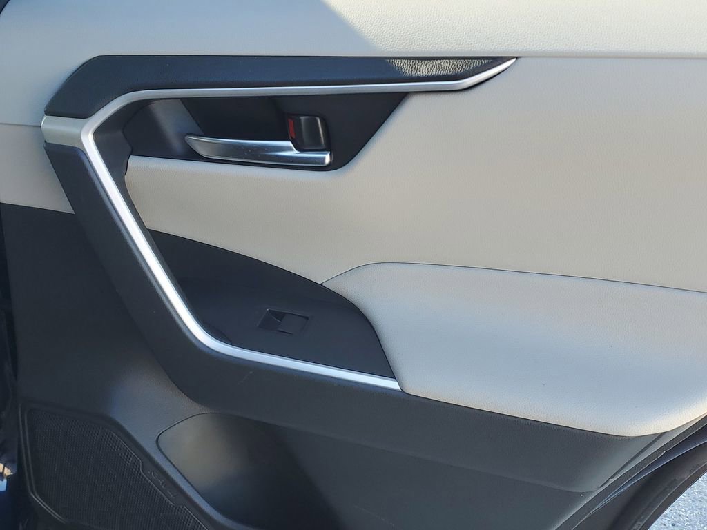 Certified 2021 Toyota RAV4 XLE w/ Convenience Package image 43
