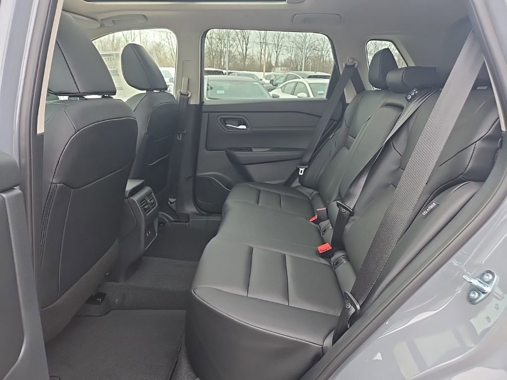 New 2026 Nissan Rogue SV image 33