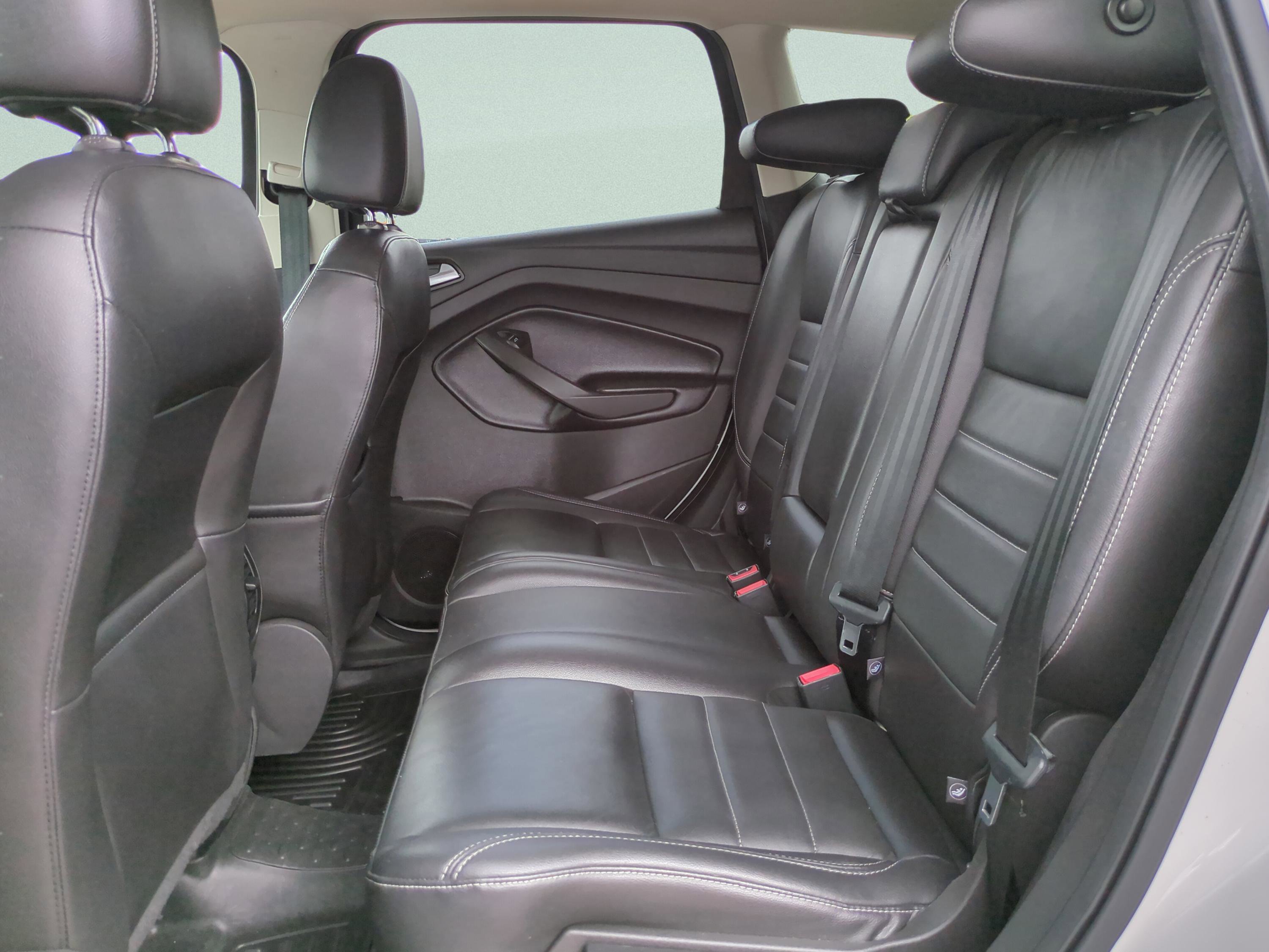 Used 2016 Ford Escape Titanium FWD image 13