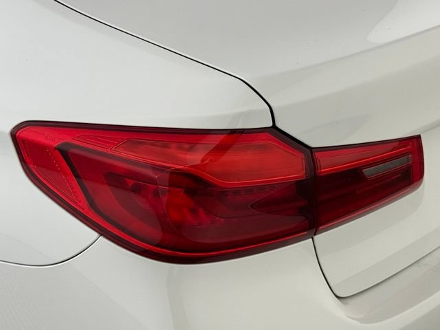 Used 2018 BMW 540i RWD image 13