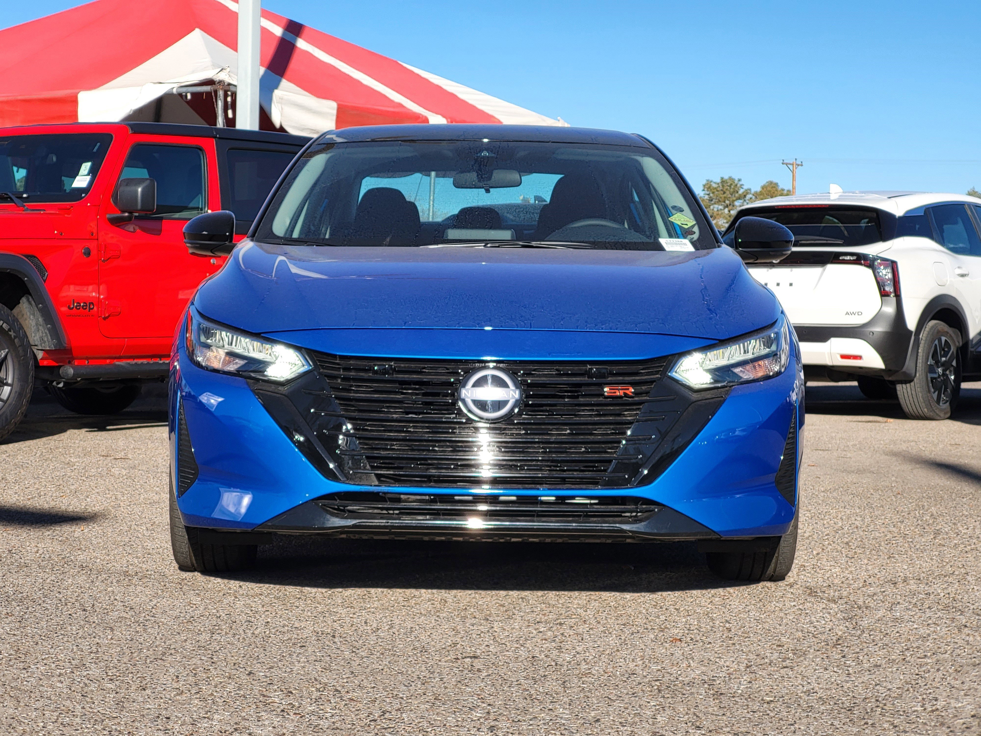 New 2025 Nissan Sentra SR w/ Midnight Edition image 2