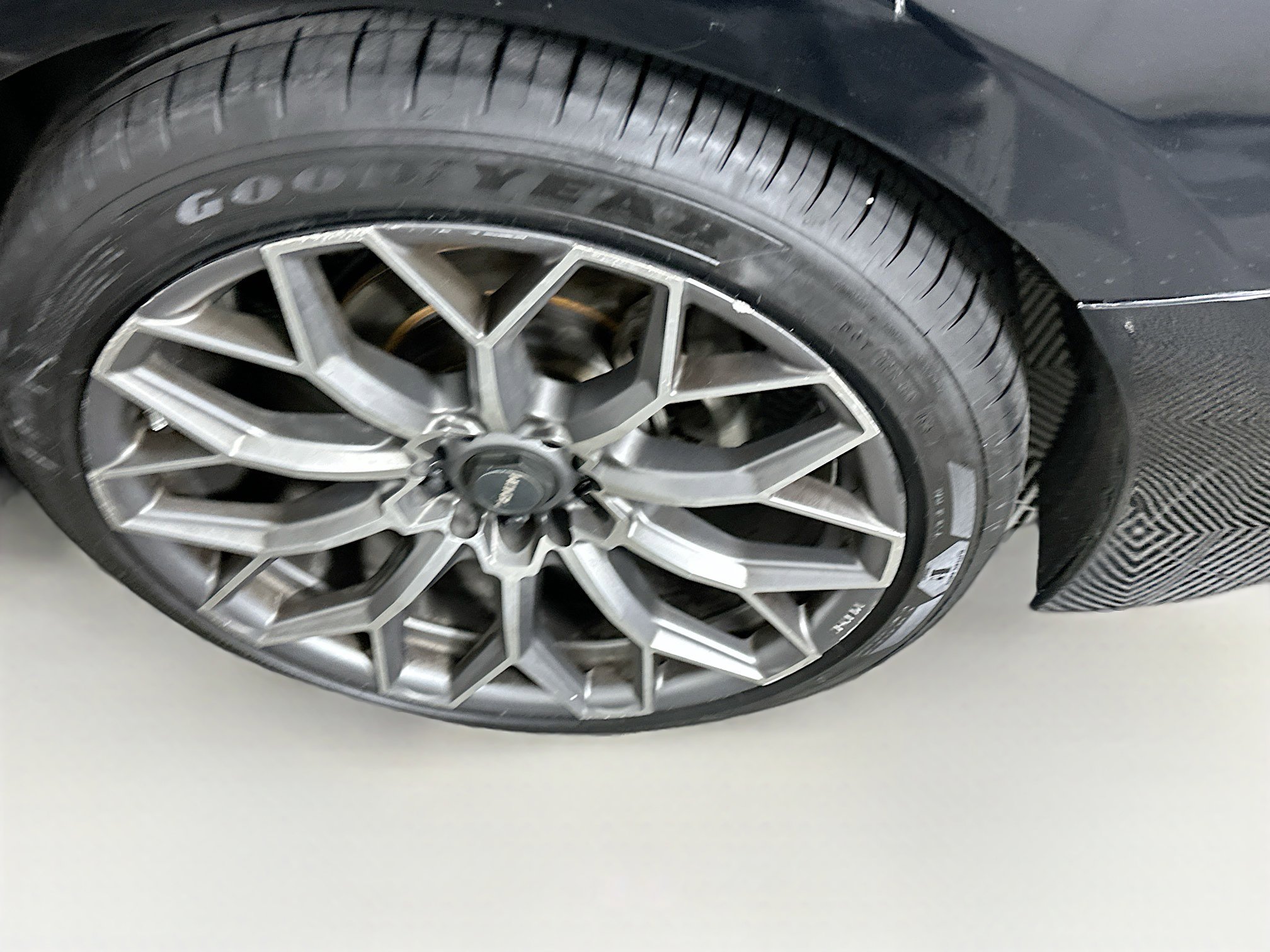 Used 2021 Toyota Camry XSE FWD image 11