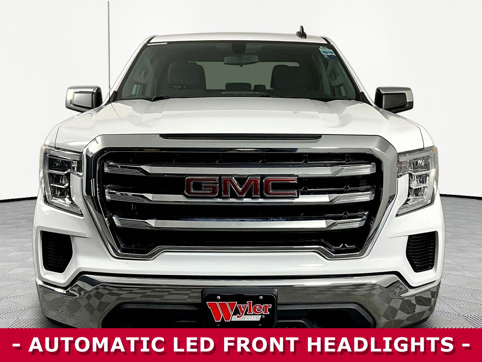 Used 2020 GMC Sierra 1500 SLE w/ SLE Value Package RWD image 2