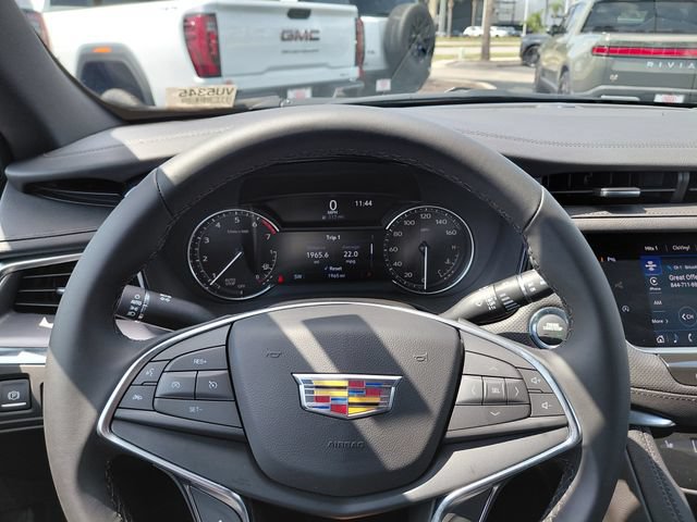 Certified 2026 Cadillac XT5 Luxury FWD image 25