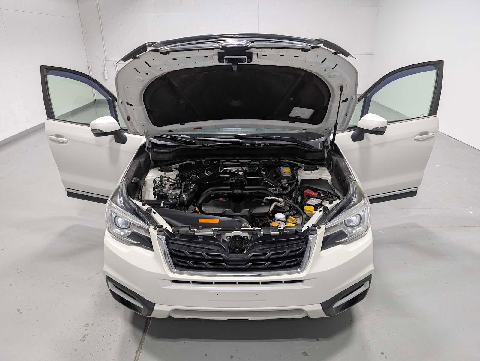 Used 2018 Subaru Forester 2.5i Touring w/ Popular Package #3B image 13