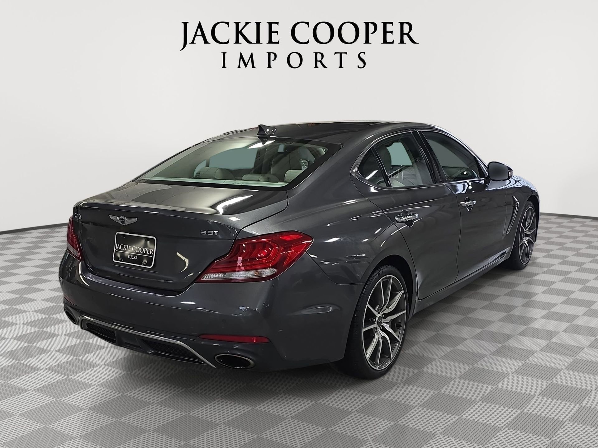 Used 2019 Genesis G70 3.3T Advanced w/ Elite Package RWD image 5