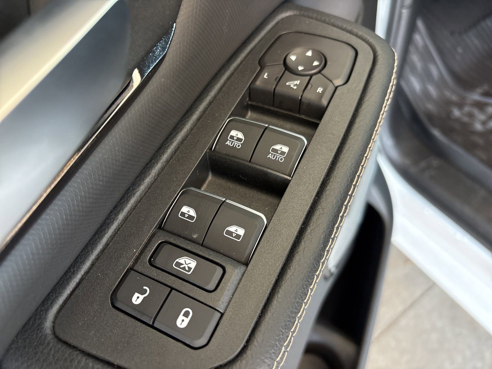 New 2026 RAM 1500 Rebel w/ Rebel Level 2 Equipment Group image 11