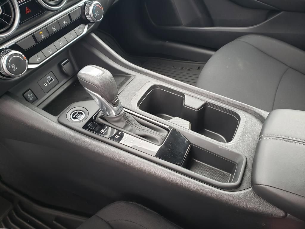 Certified 2025 Nissan Sentra S FWD image 30