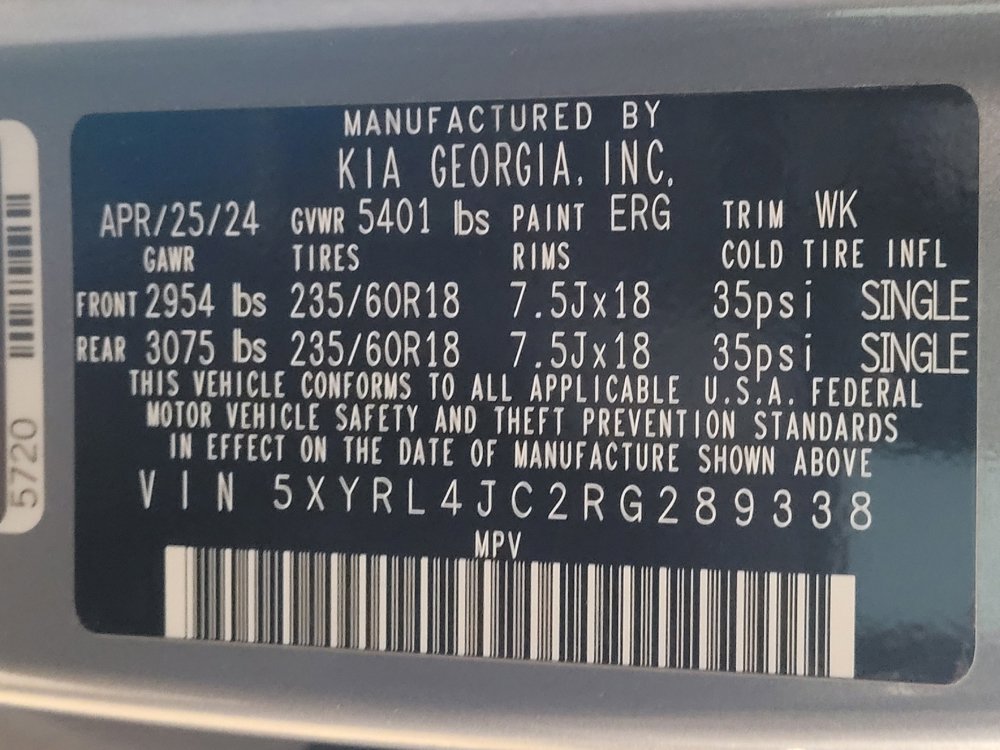 Used 2024 Kia Sorento S image 33