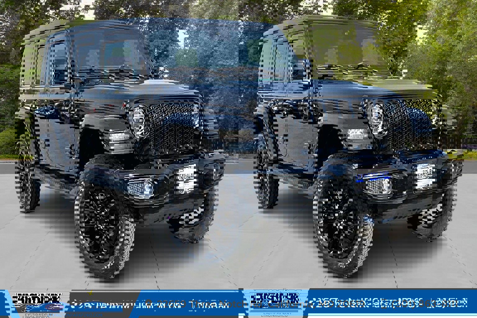 Used 2022 Jeep Wrangler Unlimited Sahara image 1