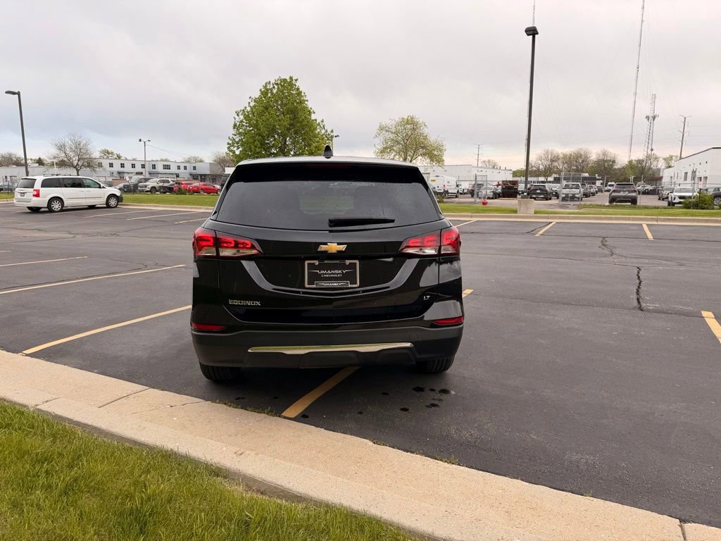 Used 2023 Chevrolet Equinox LT FWD image 5
