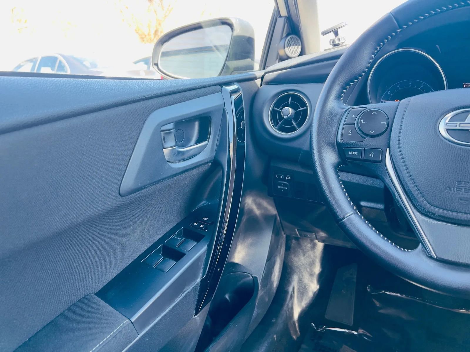 Used 2016 Scion iM image 20