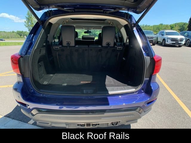 Used 2019 Nissan Pathfinder SL AWD/4WD image 27