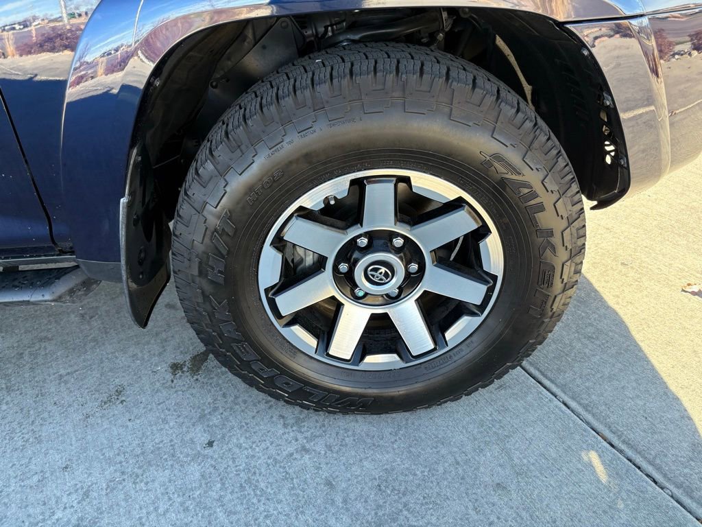 Used 2019 Toyota 4Runner TRD Off-Road image 36