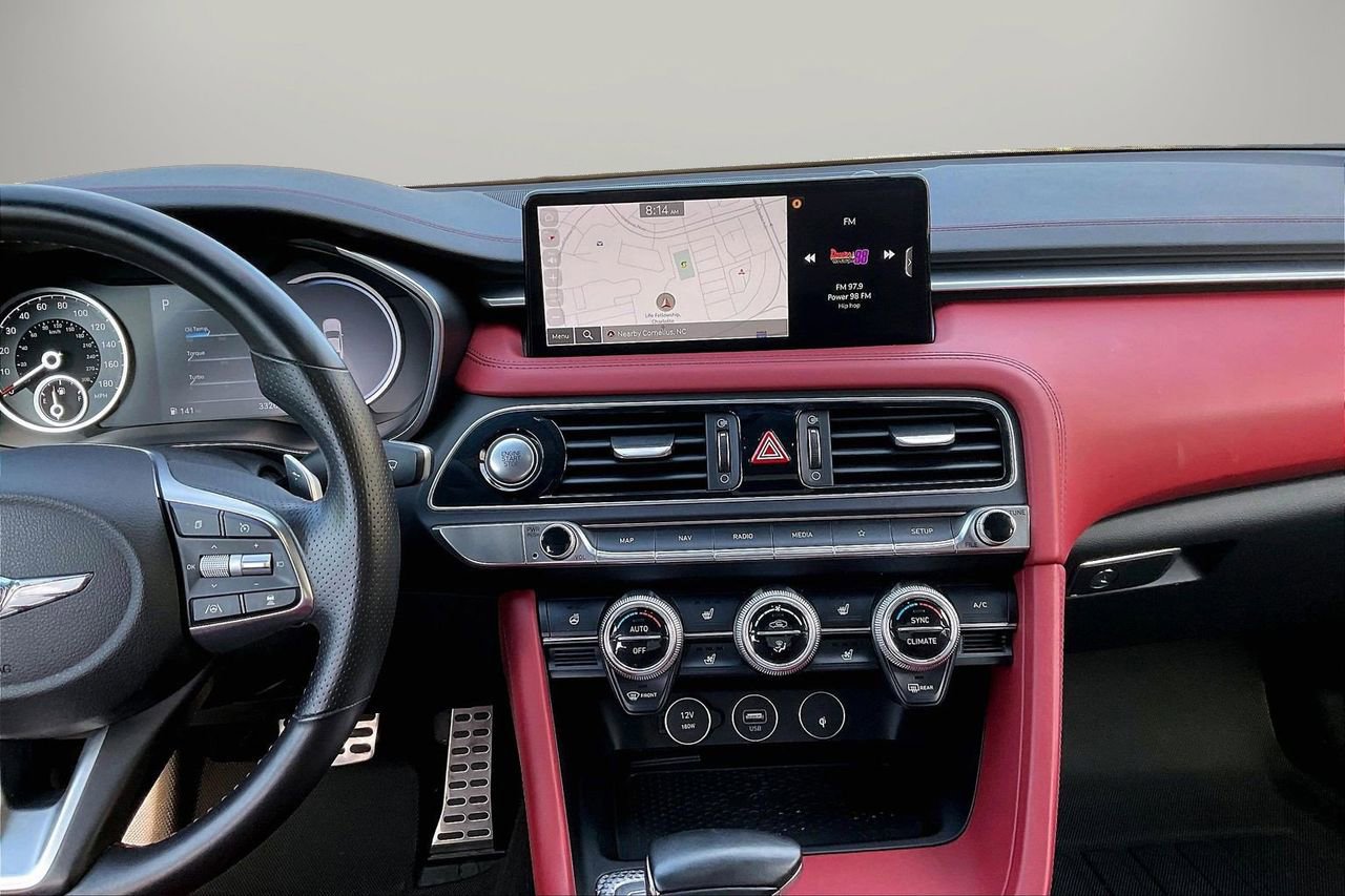 Used 2023 Genesis G70 3.3T w/ Sport Prestige Package image 13
