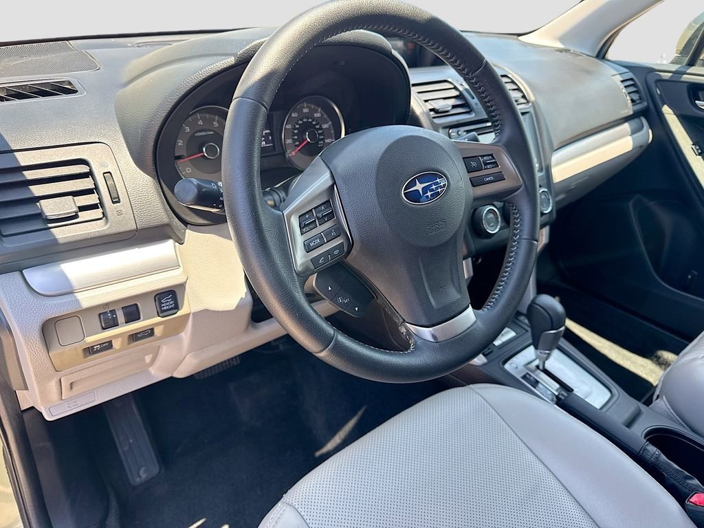 Used 2014 Subaru Forester 2.5i Limited AWD/4WD image 11