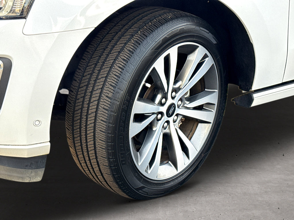 Used 2020 Ford Expedition Platinum image 25