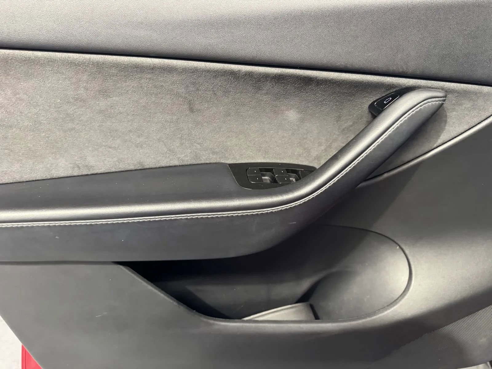 Used 2021 Tesla Model Y Long Range image 14