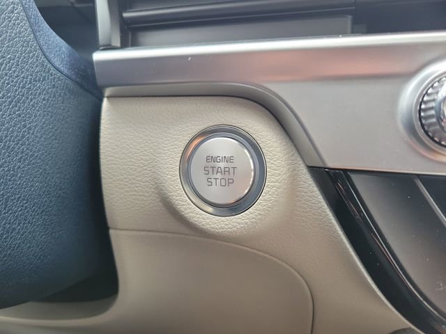 Used 2025 Kia Telluride EX w/ EX Captain's Chair Package FWD image 29