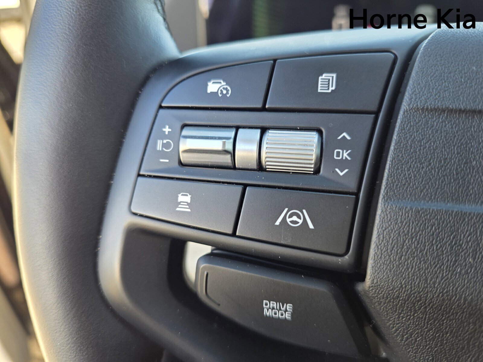 New 2026 Kia Sportage EX image 22