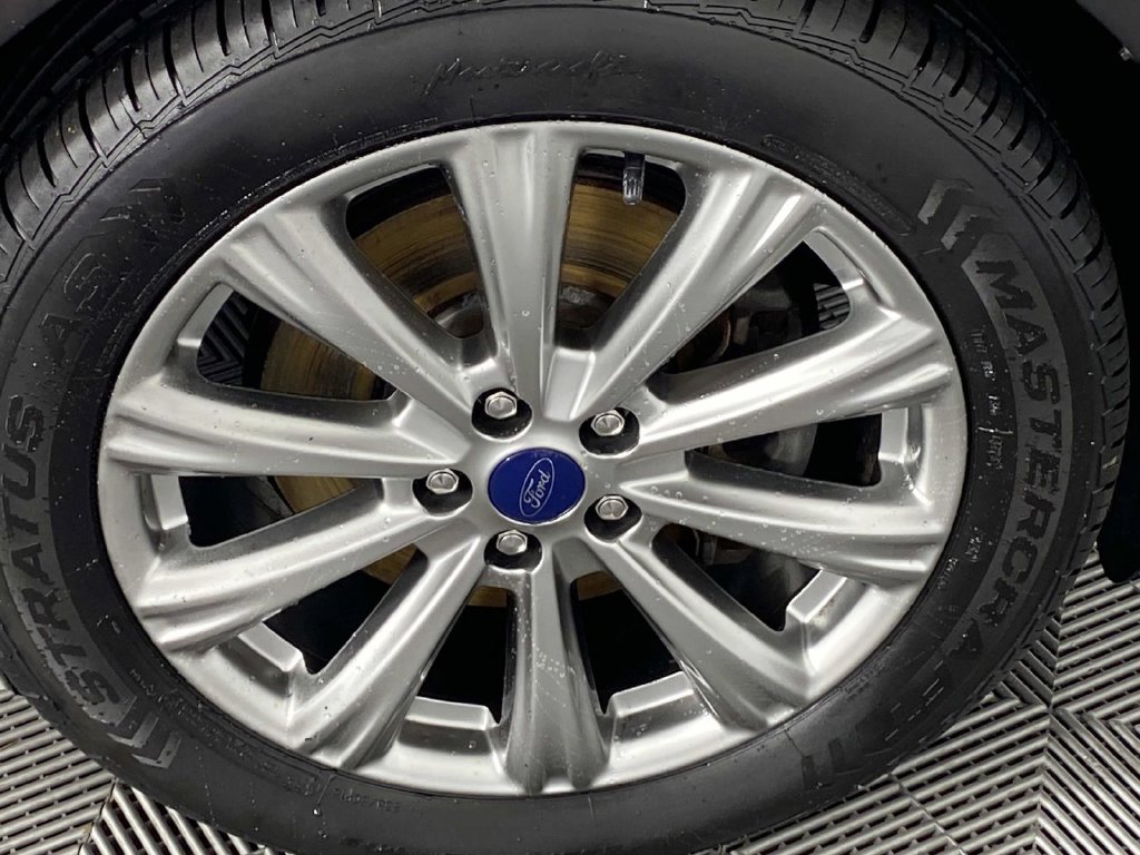 Used 2018 Ford Escape Titanium AWD/4WD image 31