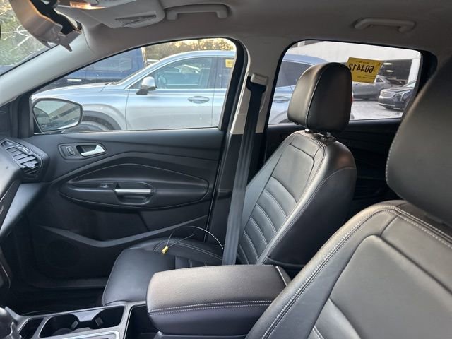 Used 2017 Ford Escape Titanium w/ Equipment Group 301A image 17
