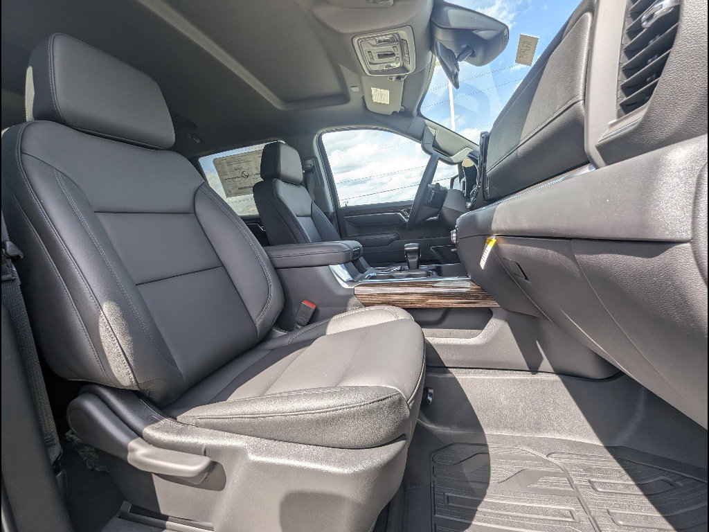 New 2026 GMC Sierra 1500 Elevation image 16