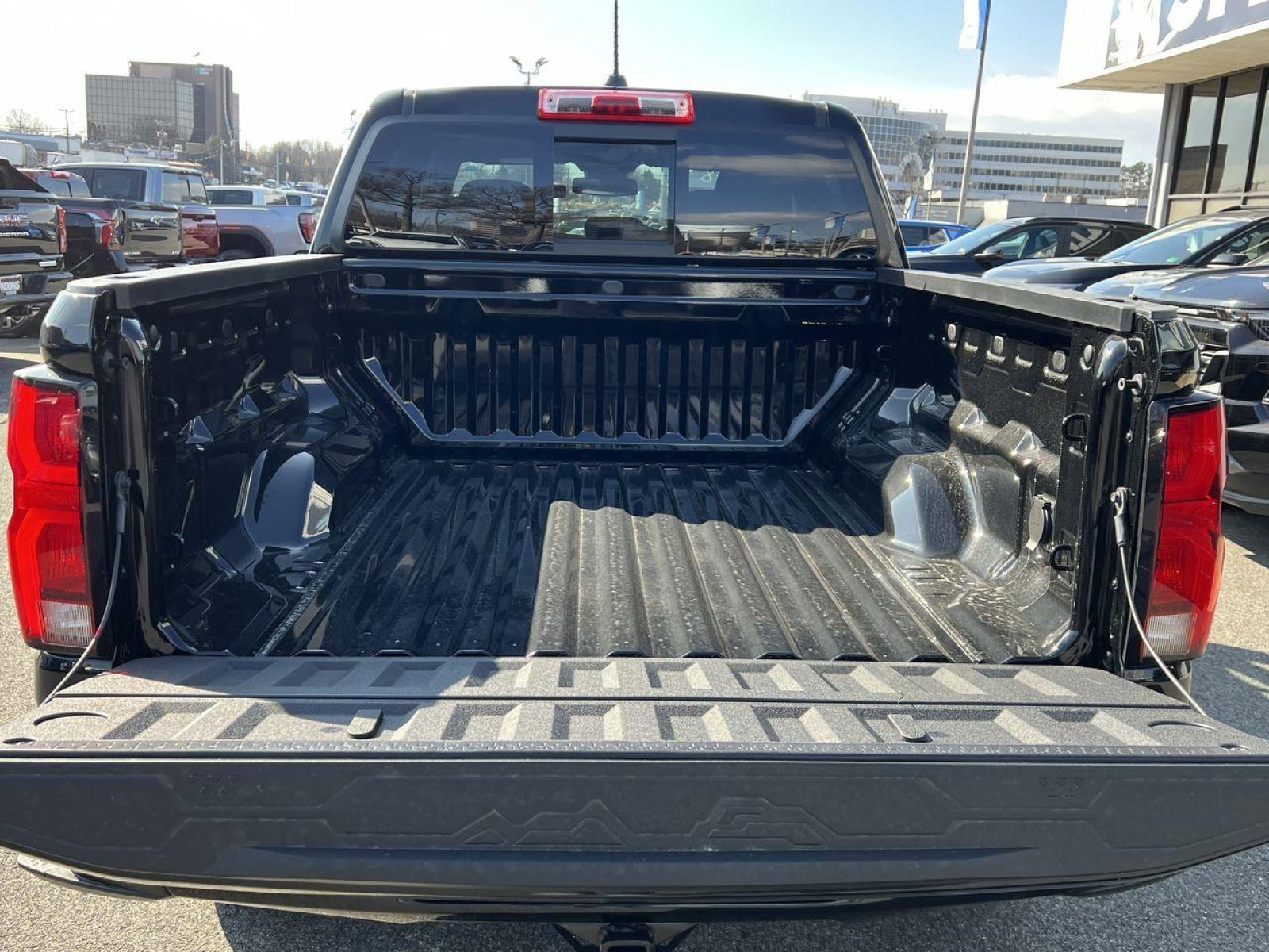 New 2025 Chevrolet Colorado Z71 w/ Midnight Edition image 20