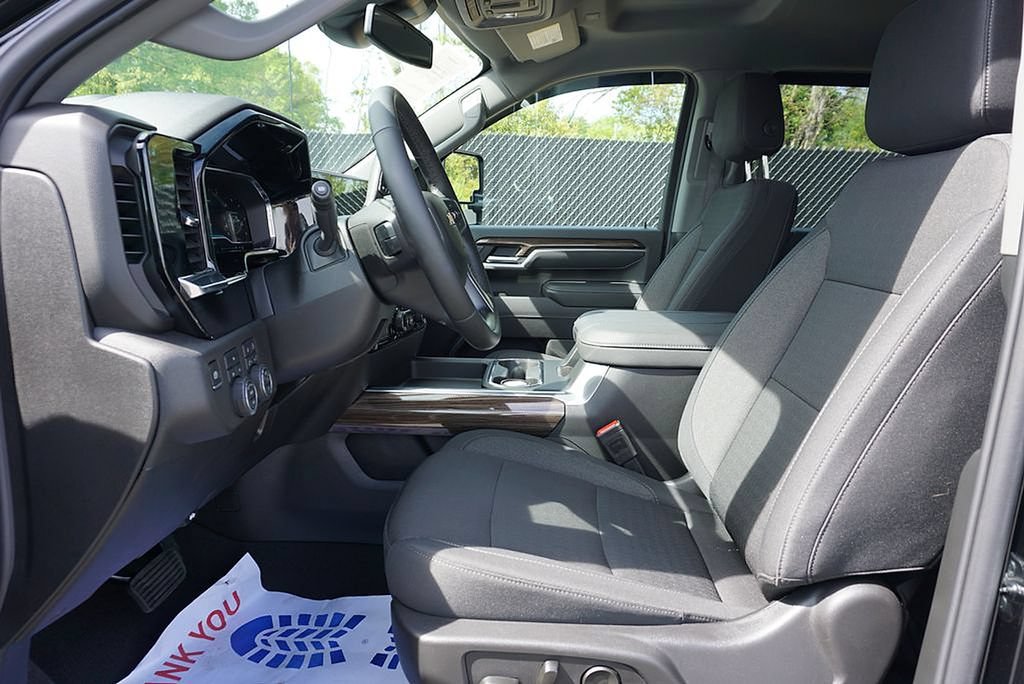 Used 2025 Chevrolet Silverado 2500 LT w/ All Star Edition AWD/4WD image 20