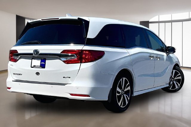 Used 2020 Honda Odyssey Elite image 6
