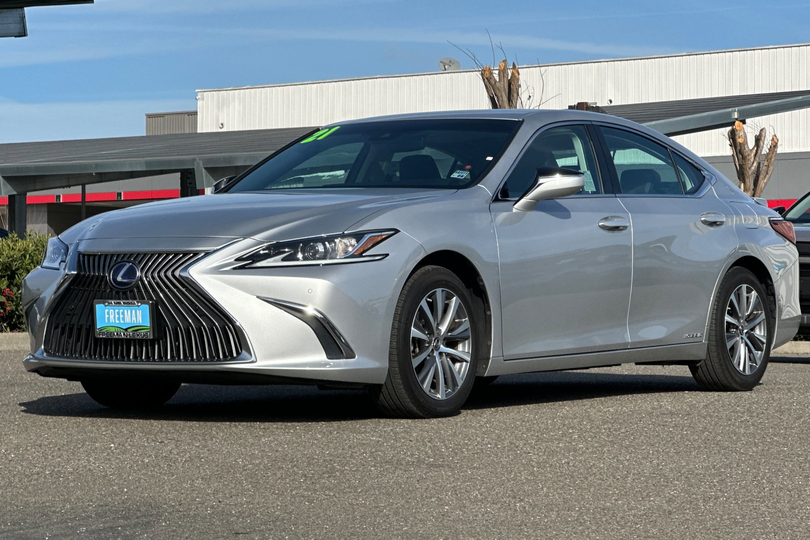 Used 2021 Lexus ES 300h w/ Premium Package image 8