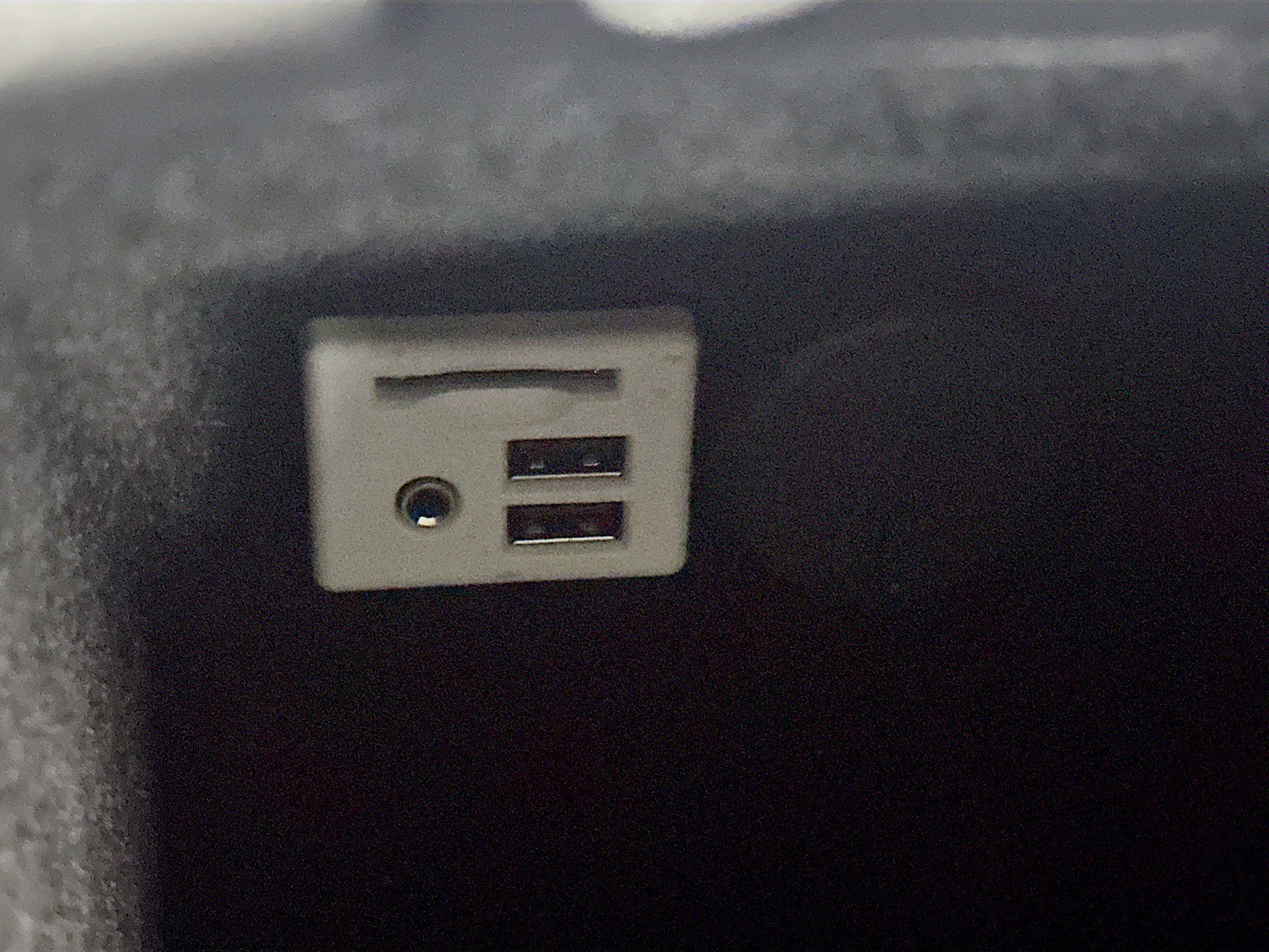 Used 2014 Cadillac SRX Luxury w/ Driver Awareness Package FWD image 25