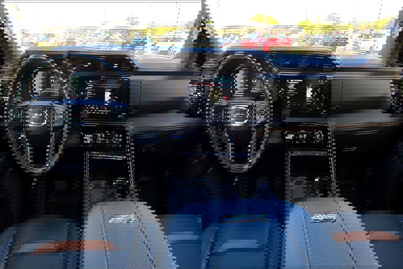 Used 2025 GMC Sierra 2500 AT4 w/ AT4 Premium Plus Package image 16