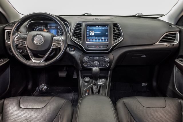 Used 2021 Jeep Cherokee Latitude Lux w/ Comfort/Convenience Group AWD/4WD image 32