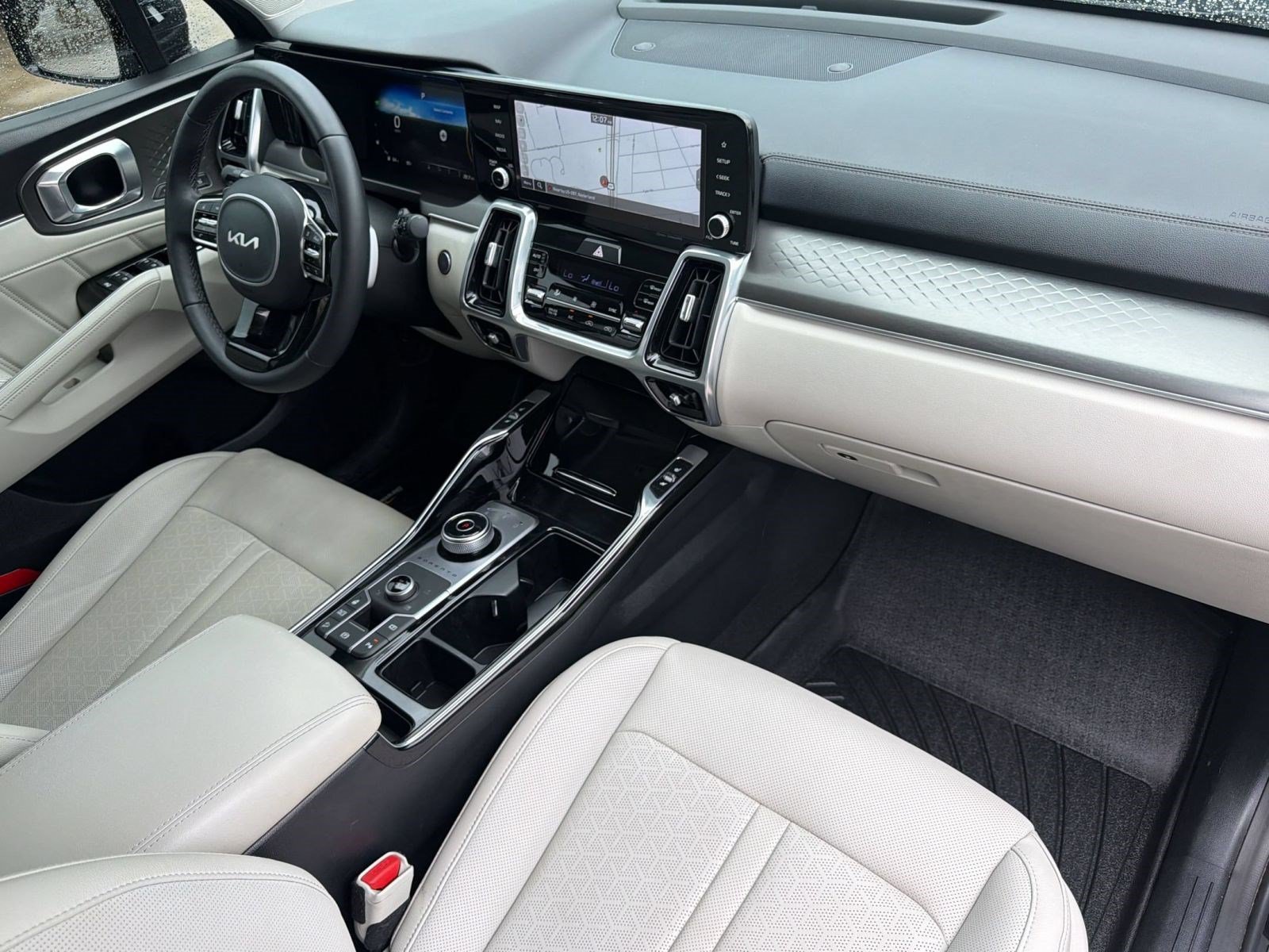 Used 2023 Kia Sorento SX Prestige AWD/4WD image 28