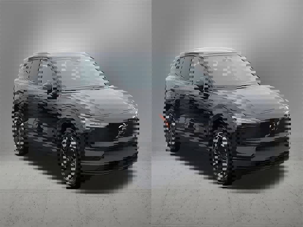 Used 2025 Volvo EX30 Plus w/ Protection Package Premier image 8