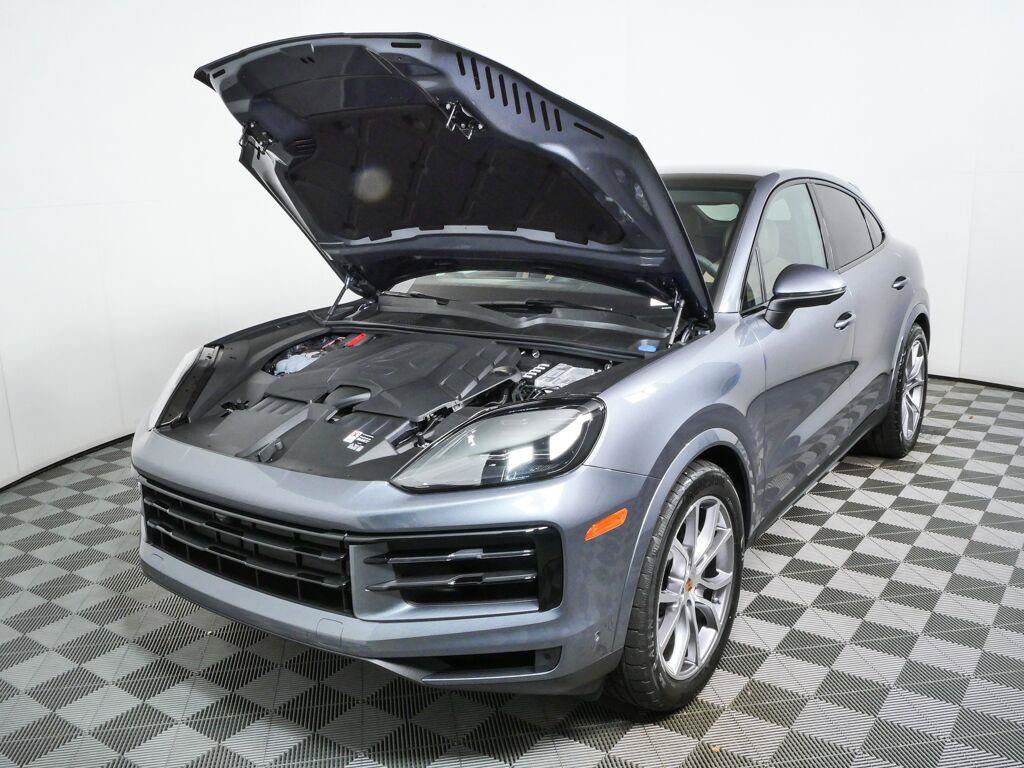 New 2026 Porsche Cayenne Coupe AWD/4WD image 35