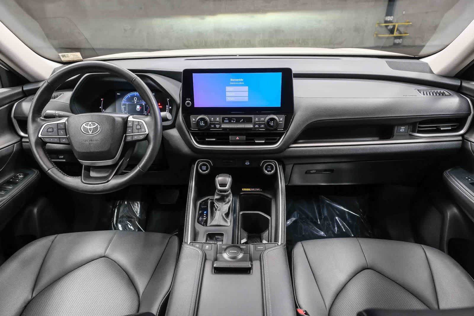 Used 2024 Toyota Grand Highlander FWD image 15