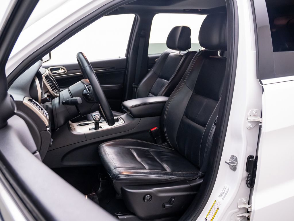 Used 2014 Jeep Grand Cherokee Limited AWD/4WD image 13