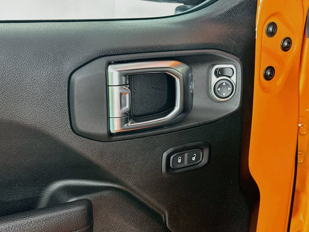 Certified 2025 Jeep Wrangler Sport AWD/4WD image 27